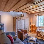 Chesa Anemona Al Lej By Interhome