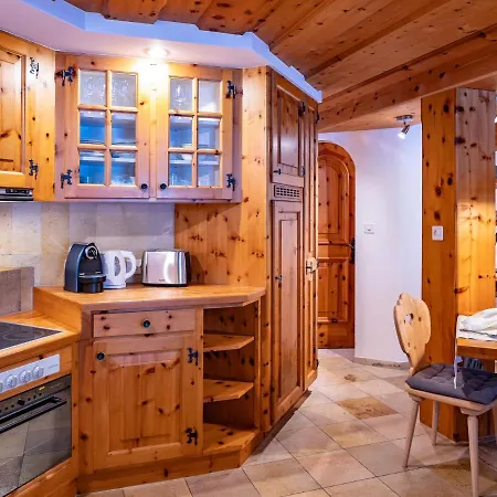 Chesa Anemona Al Lej By Interhome דירה